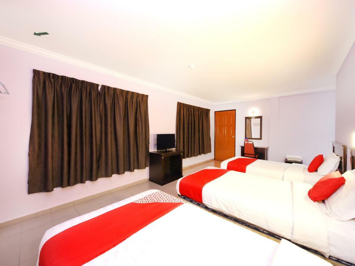 Super Oyo 473 Comfort Hotel 2 Кланг Екстер'єр фото